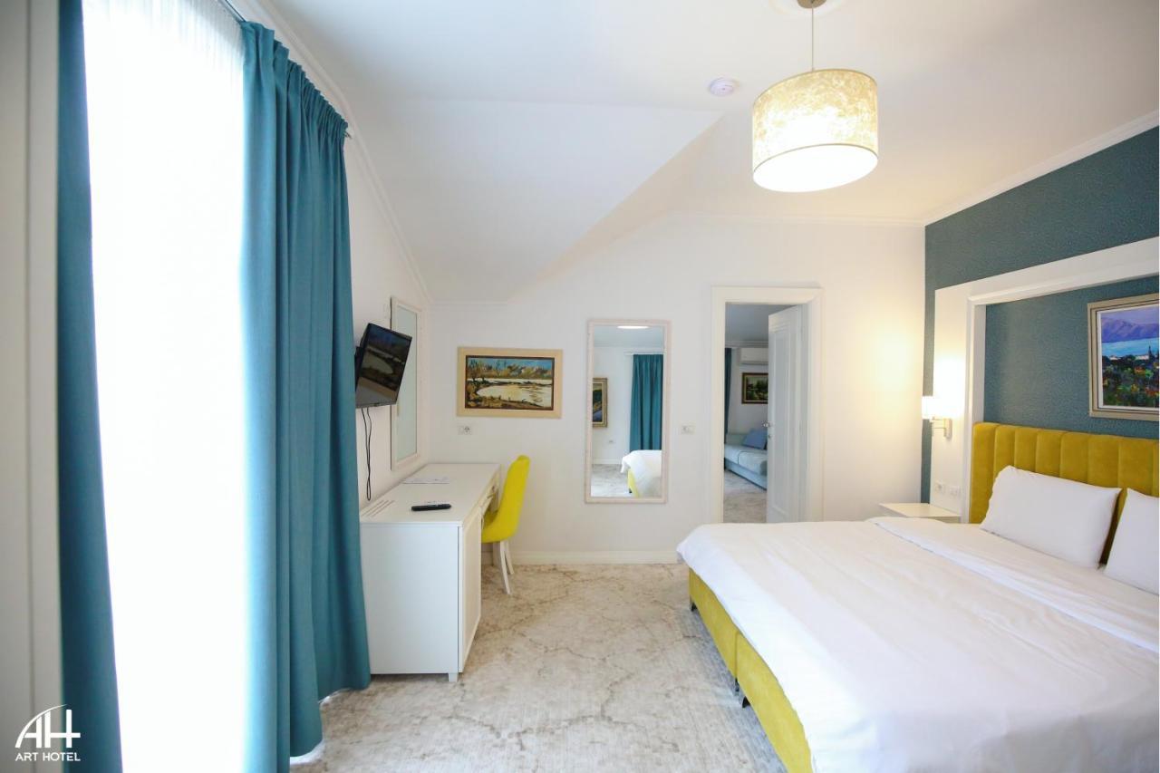 Art Hotel Тирана Экстерьер фото
