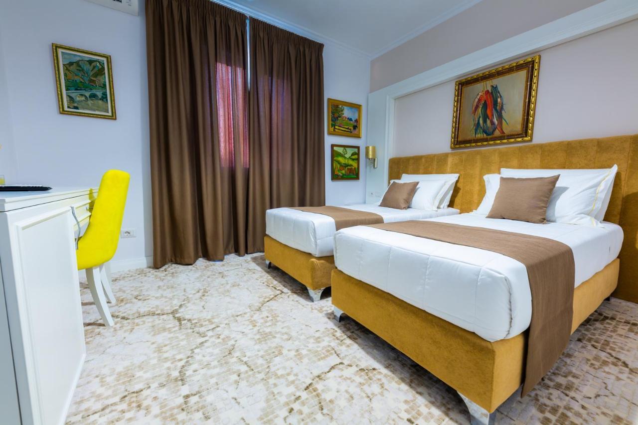 Art Hotel Тирана Экстерьер фото